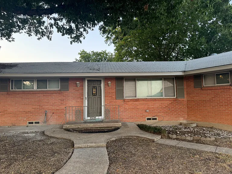 1406 Country Club Rd — Photo 29