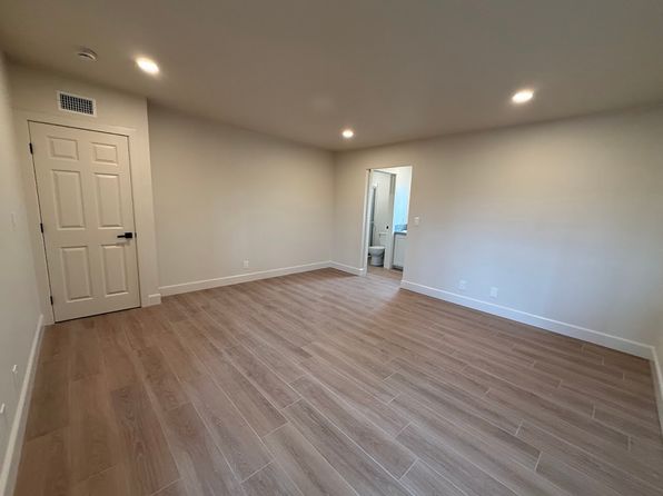 28240 Via Princesa APT D