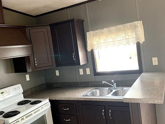 2nd image of 209 Wildflower Ln #1 & 2
