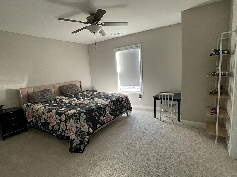 Guest bedroom 2
