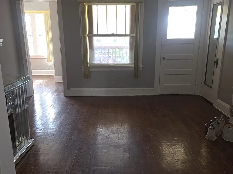 3173 W 105th St #UP — Photo 5