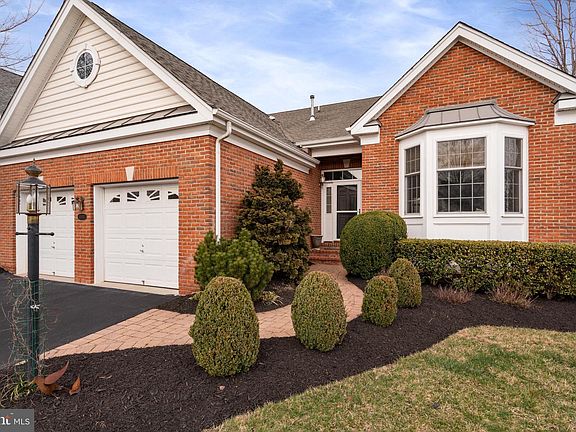 2nd image of 15202 Brier Creek Dr