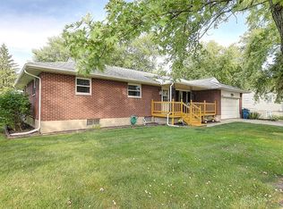 5760 Mallard Dr, Dayton, OH 45424