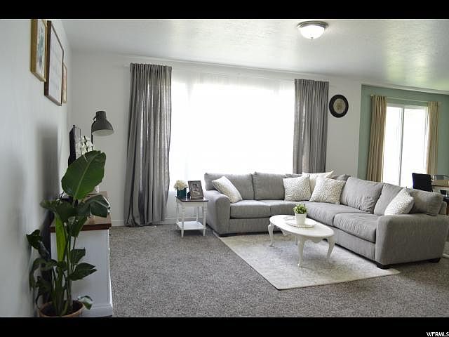 1st image of 234 E Cordoba Dr