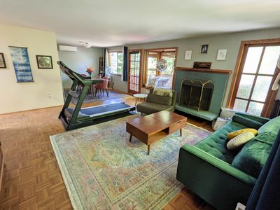 7030 14th Ave SW, Seattle, WA, 98106