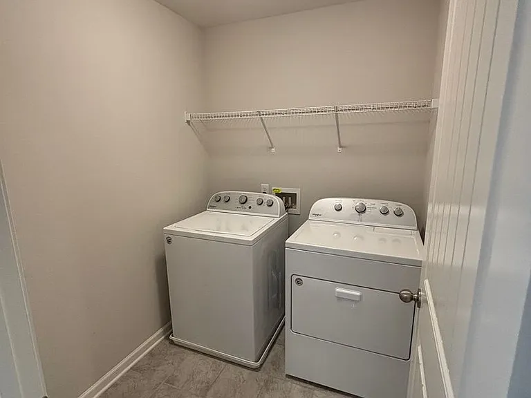 3240 Brookberry Ln — Photo 38