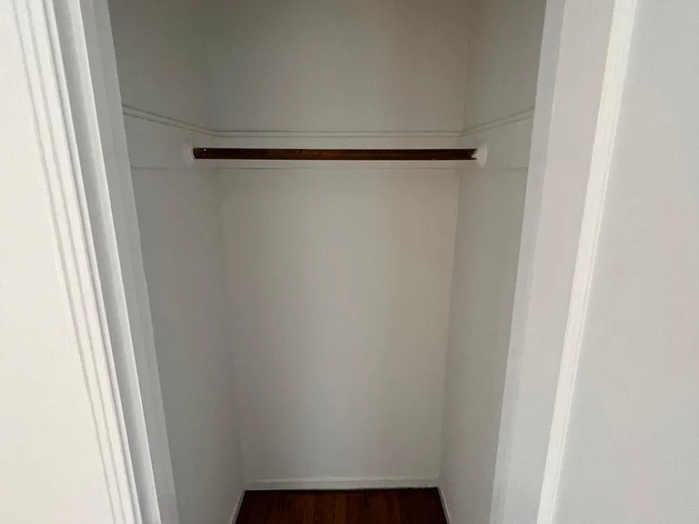 900 University Dr #2 — Photo 8