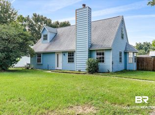 21163 Meadowbrook Dr, Fairhope, AL 36532