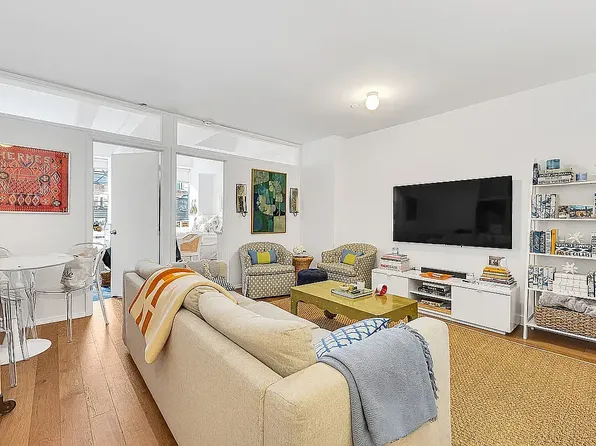 50 Murray Street image 1 of 10