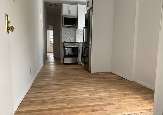 Rented by J PRESTON AND ASSOCIATES INC | media 13