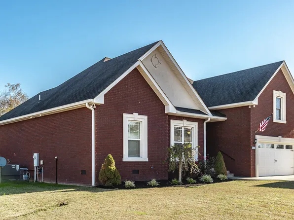 1424 Station Dr, Goodlettsville, TN 37072