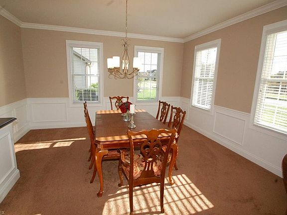3rd image of 5651 Abbyshire Dr