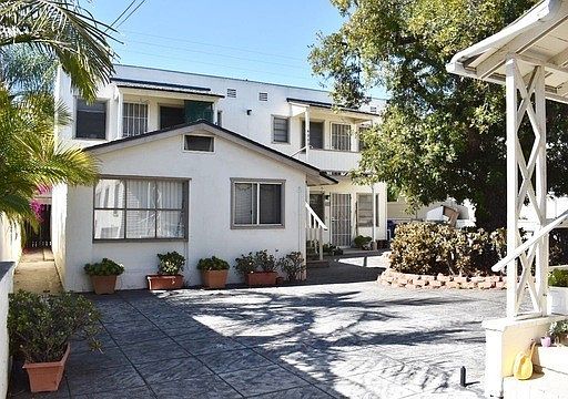 1st image of 4452 Marlborough Ave