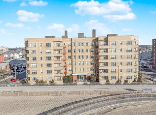 121-16 Ocean UNIT 1C, Rockaway Park, NY 11694