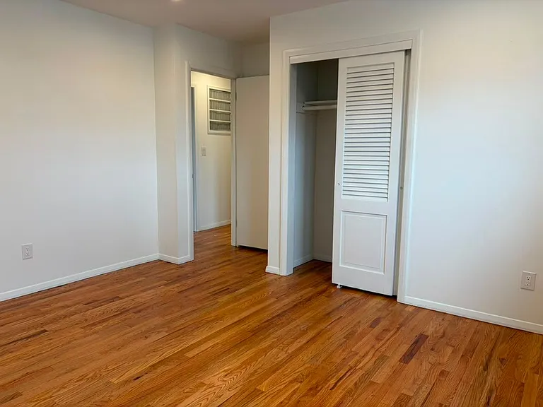 426 Broad St #1 — Photo 18