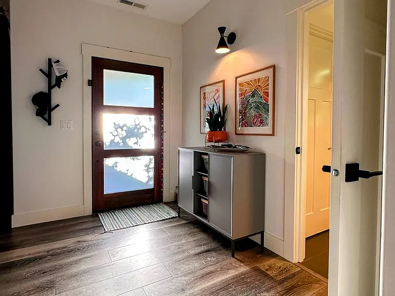 20523 Stanford Pl — Photo 3