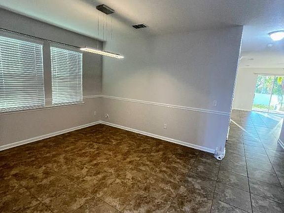 3rd image of 118 Woodland Greens Dr