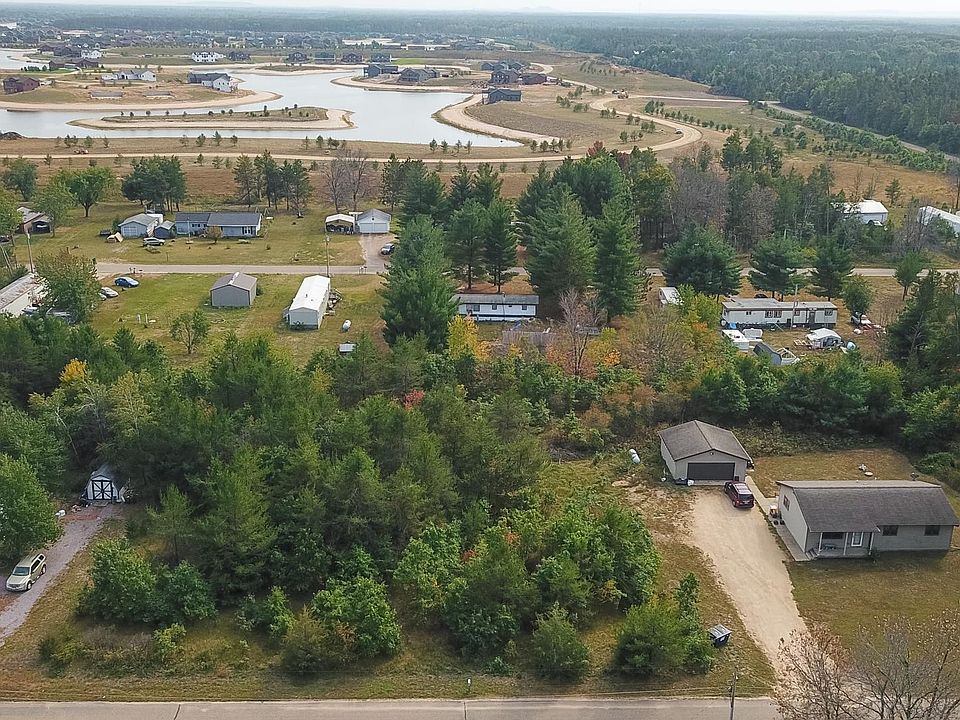 1st image of 137 & 143 Quail Dr