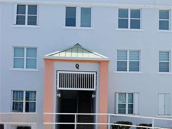 2nd image of PR-194 CONDOMINIUM LA LOMA #Q 203