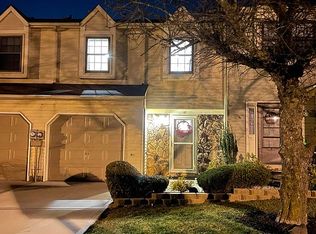 18 Knoll Ct, Matawan, NJ 07747