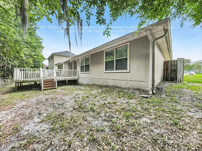 14091 Summer Breeze Dr E — Photo 18