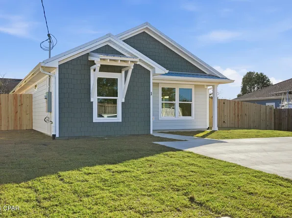 1 Harvard Cir, Panama City, FL 32405