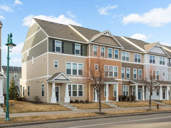 1384 Old Highway 8 NW, New Brighton, MN 55112