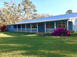 1013 Robert Truesdell Dr SE, Darien, GA 31305