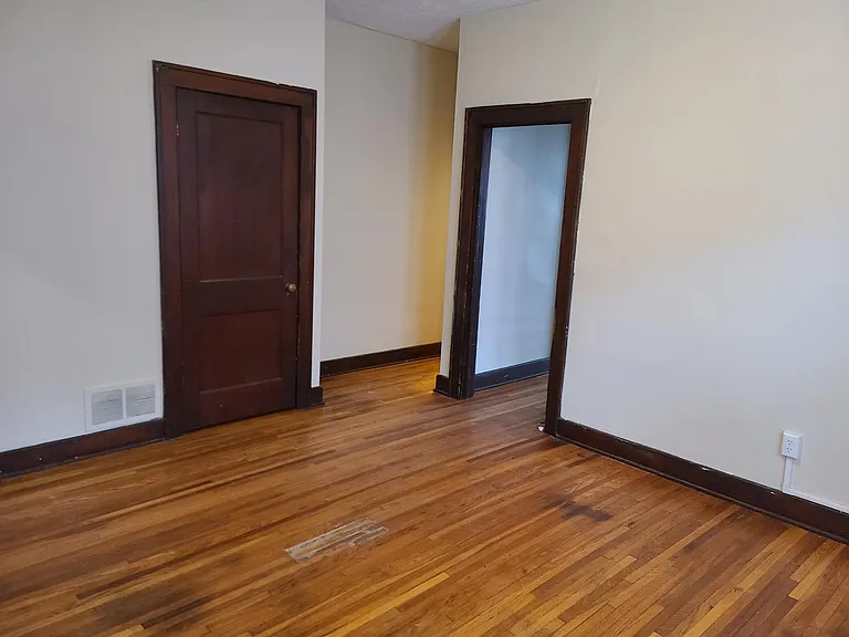 163 Arcadia Ave #2 — Photo 5
