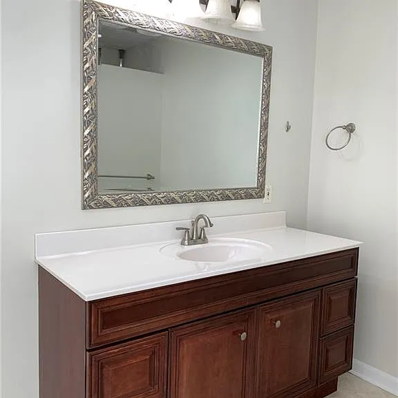 4536 Woodlawn Lake Dr — Photo 31
