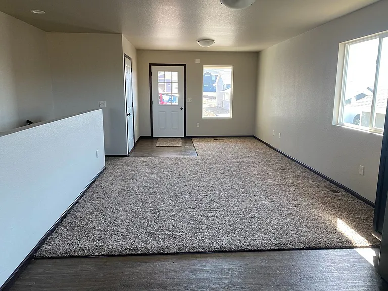 845 Diamond Ridge Blvd — Photo 6