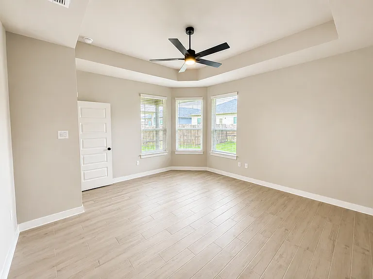 121 Yellowstone Dr — Photo 11