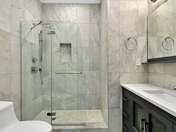 4 Alice Court image 9 of 12