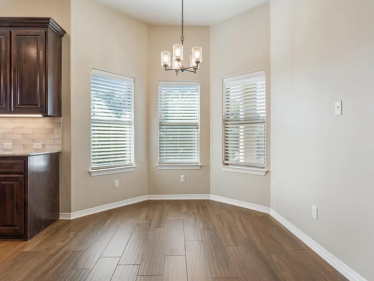 1657 Lacy Ridge Dr — Photo 15