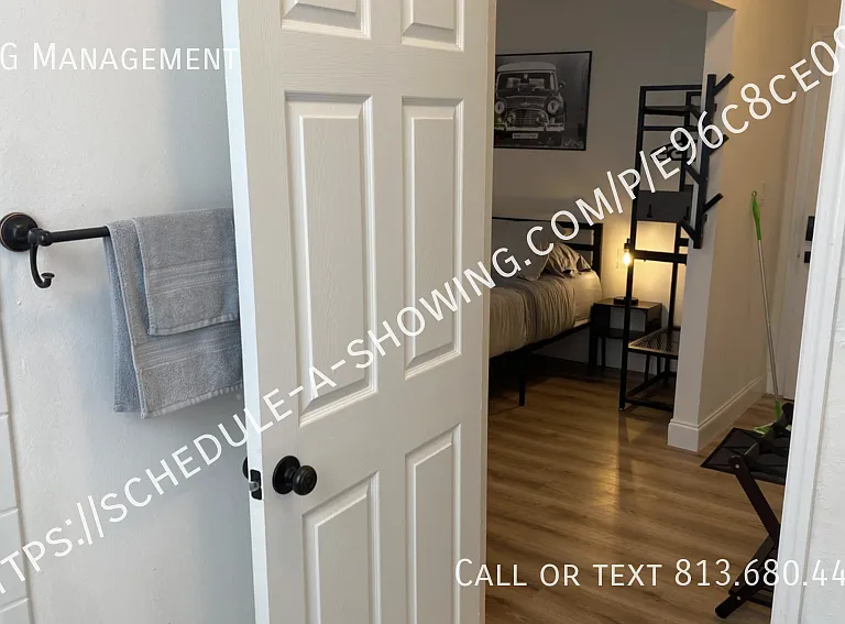 911 E 23rd Ave #9 — Photo 18