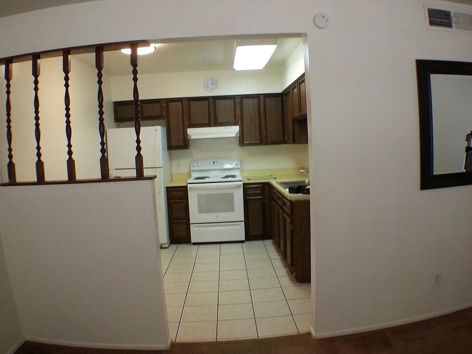 2nd image of 1617 N 17th St APT 2