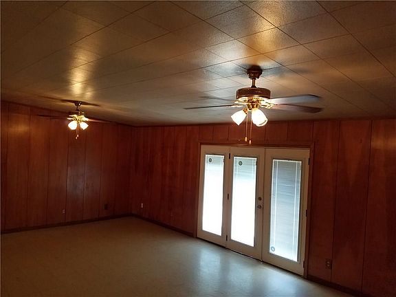 2nd image of 3222 Casa Bonita Dr