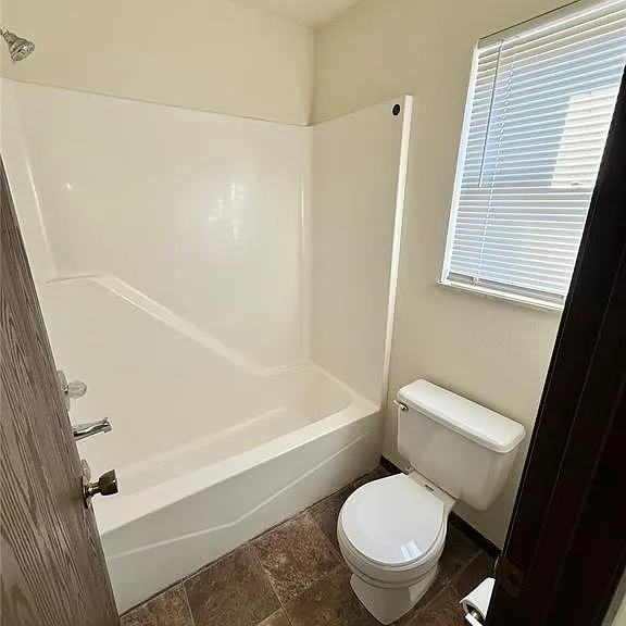 145 Ashley Dr — Photo 13