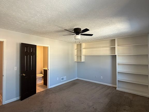 3rd image of 1424 Springleaf Cir SE