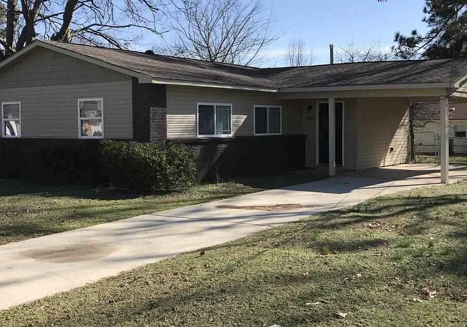 1st image of 3120 Andros Dr SW