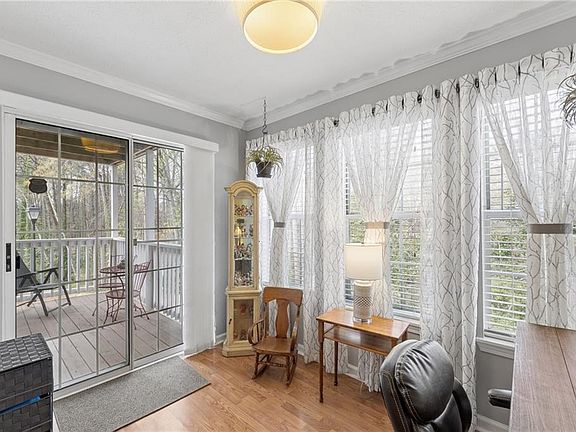 5th image of 2046 Brian Way