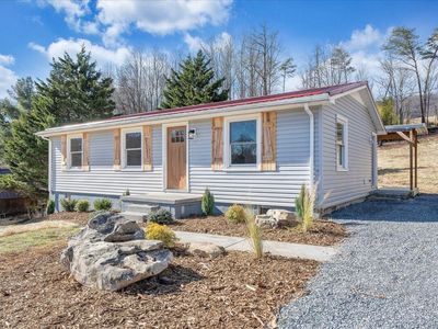 1572 Little Catawba Creek Rd, Troutville, VA, 24175