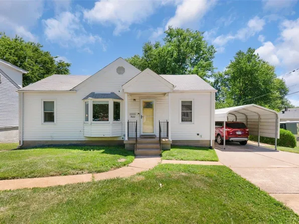 3600 Ashby Rd, Saint Ann, MO 63074