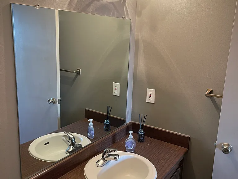7515 Woodview St #1 — Photo 9