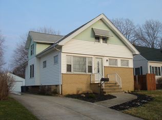 6897 Orchard Blvd, Parma Heights, OH