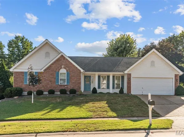 16500 Thunderhead Canyon Ct, Ballwin, MO 63011