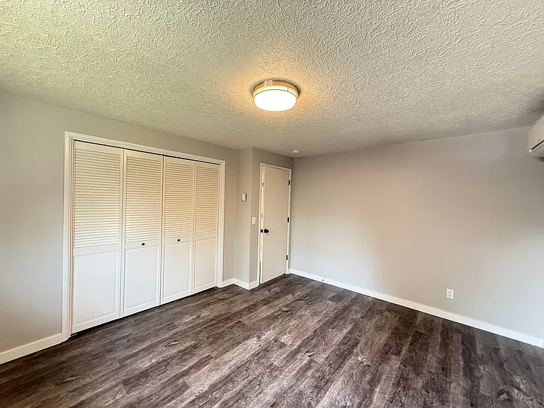 640 Lincoln Ave — Photo 24