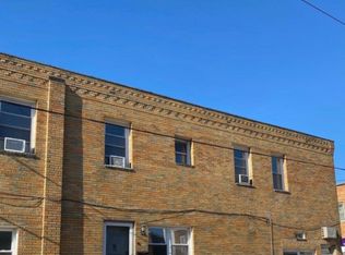 1100 Tree St, Philadelphia, PA 19148