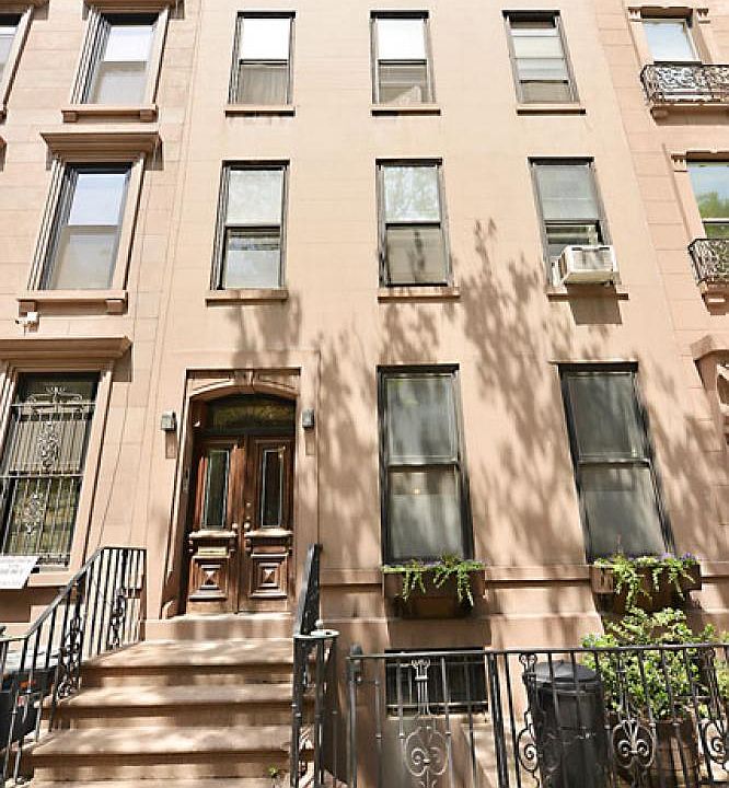 1st image of 441 E 87th St