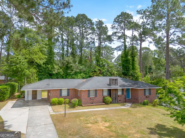 109 Rowand Cir, Statesboro, GA 30458